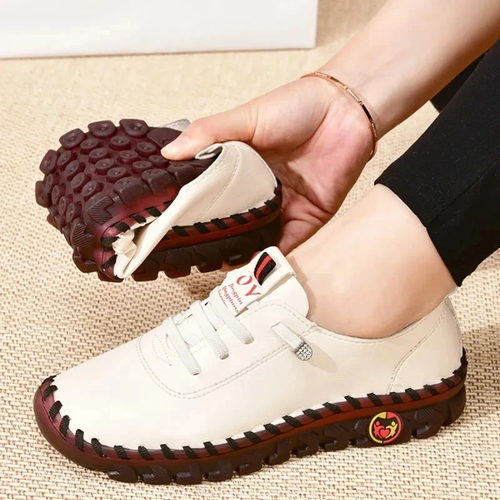 Women's Large Size 35-43 Yard PU Leather Sports Shoes Running Shoes